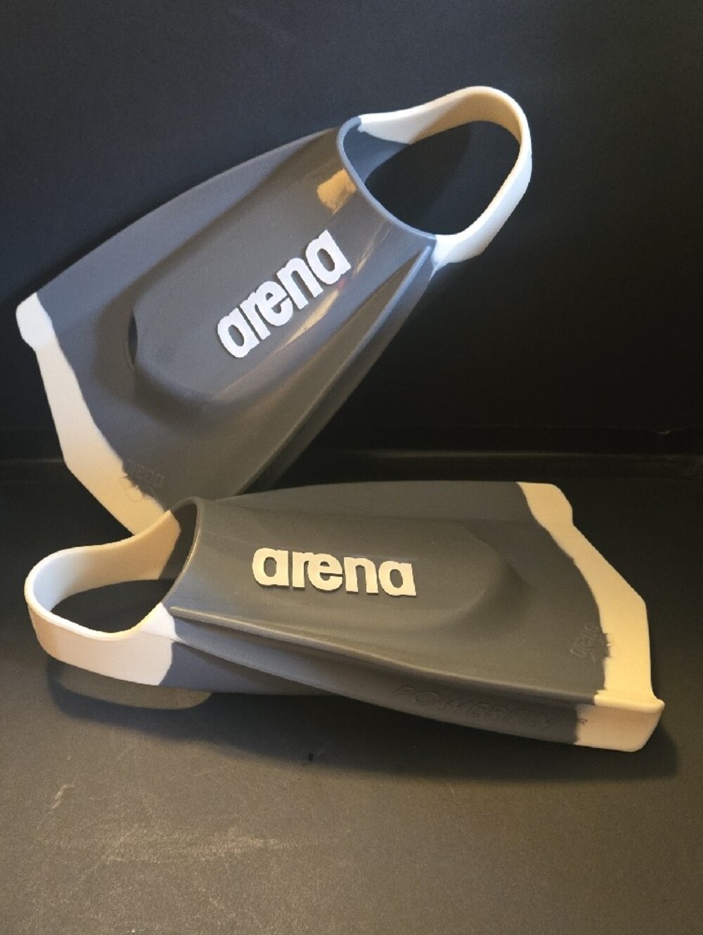 Arena Limited Edition Men's Short Training Swim Fins - Gray/White - Picture 9 of 16